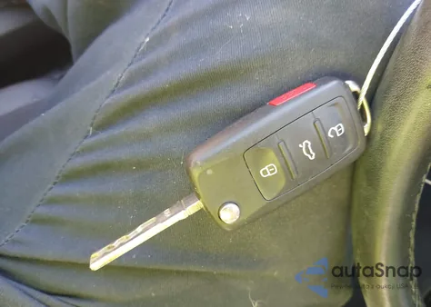 2019 Volkswagen Beetle 2.0T Final Edition Se/2.0T Final Edition Sel/2.0T S/2.0T Se из США, поврежденный, VIN 3VW5DAAT0KM504778